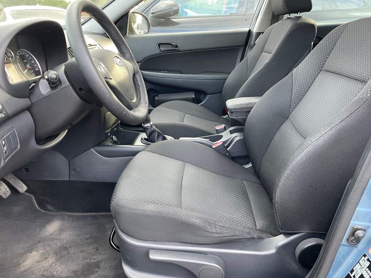 Hyundai i30 2010 — Миниатюра 5