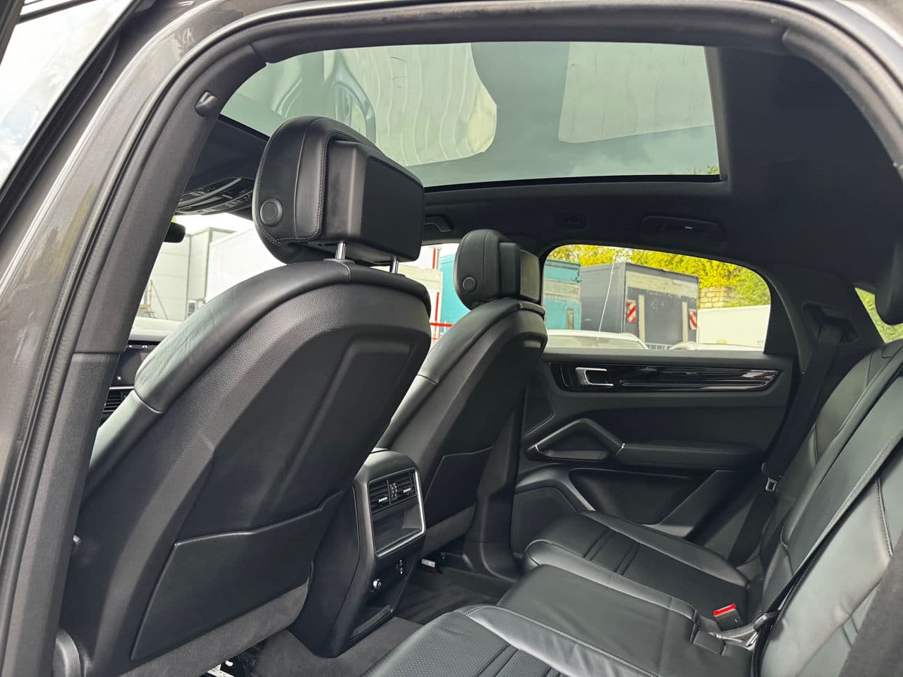 Porsche Cayenne S E-Hybrid Coupe 2020 — Миниатюра 7