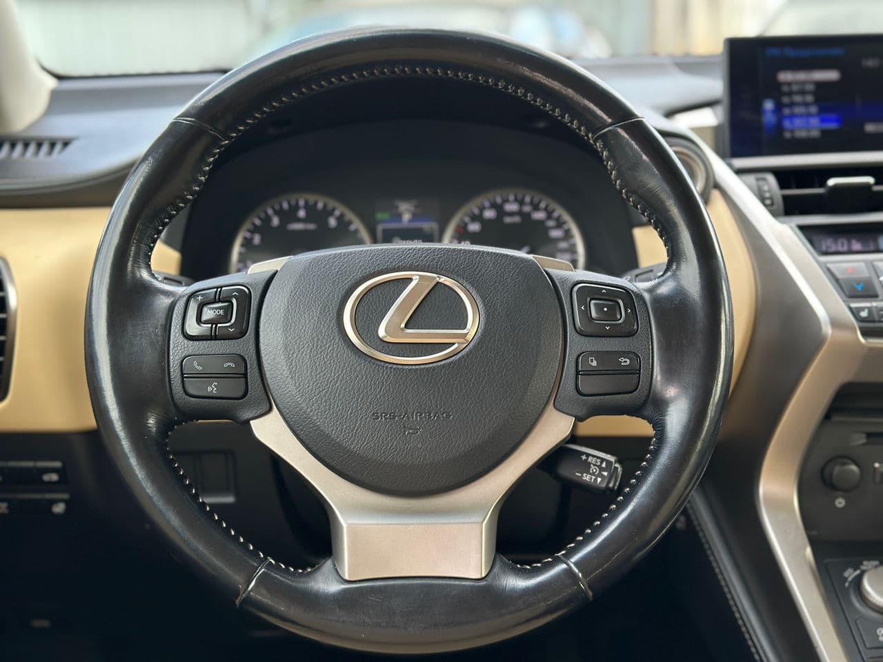 Lexus NX 200 2016 — Миниатюра 9