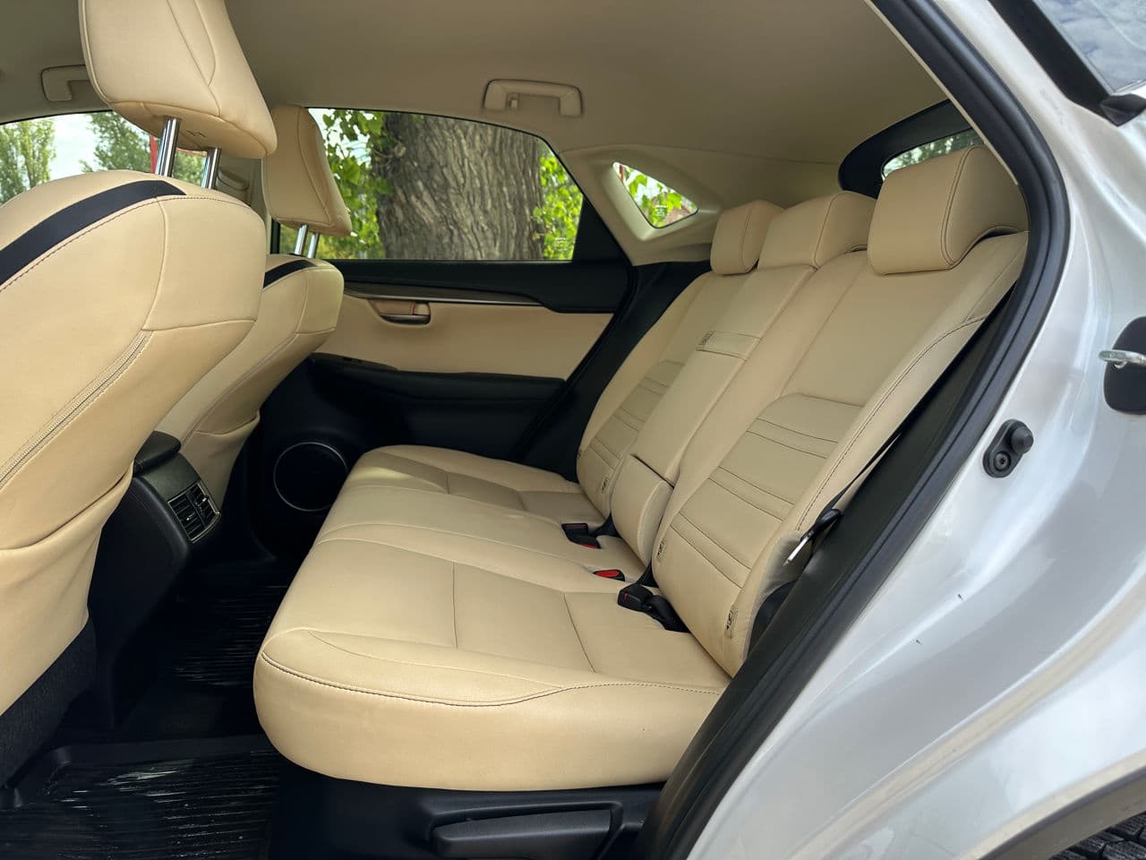 Lexus NX 200 2016 — Миниатюра 15