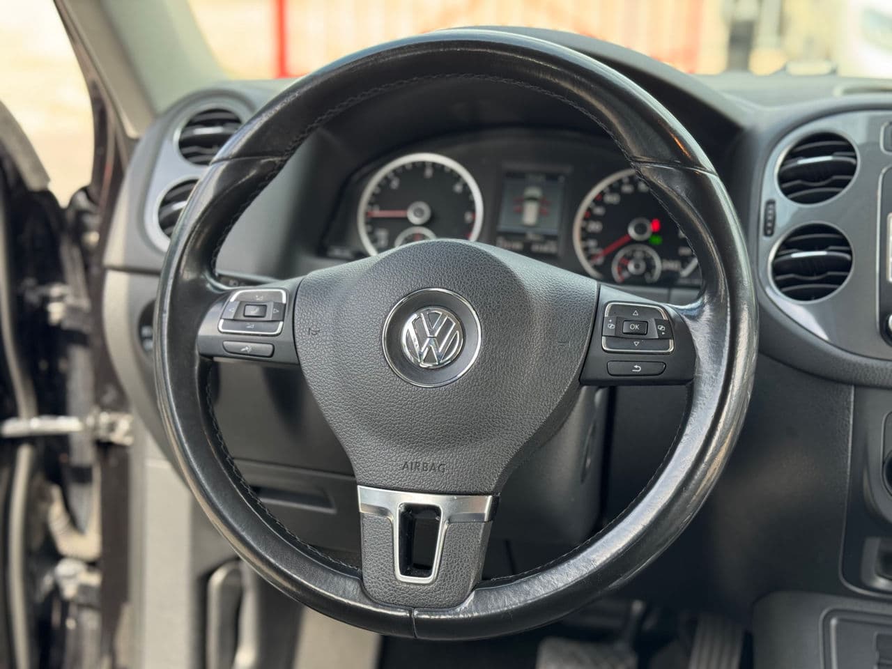 Volkswagen Tiguan 2013 — Миниатюра 7