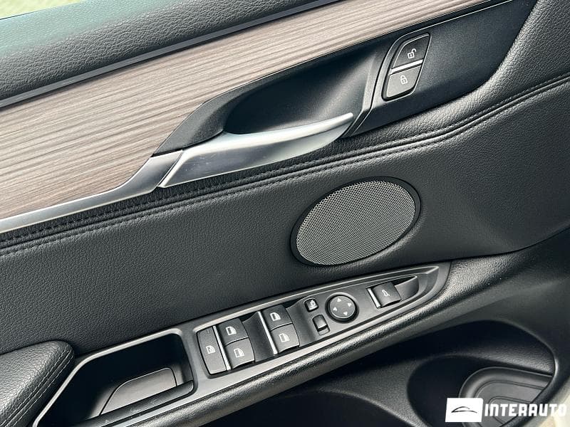 BMW X5 4.0e 2016 — Миниатюра 8