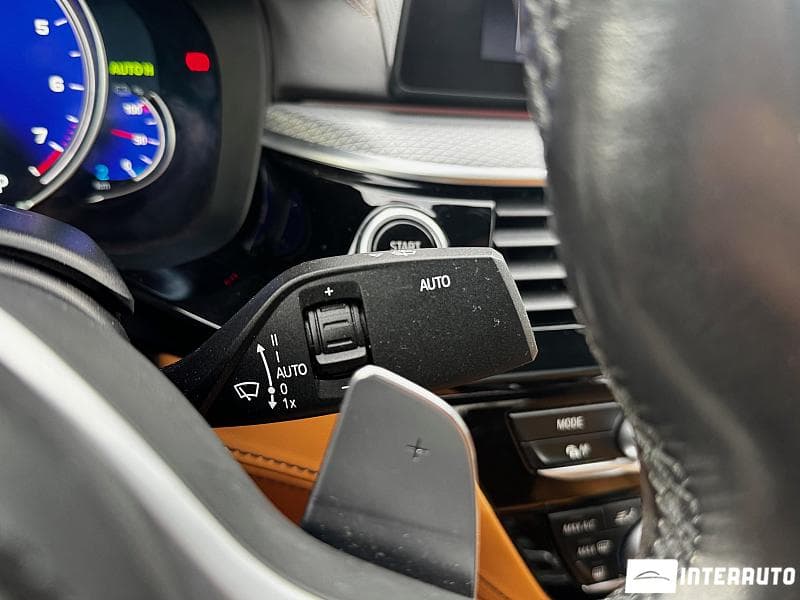 BMW 530e 2017 — Миниатюра 13