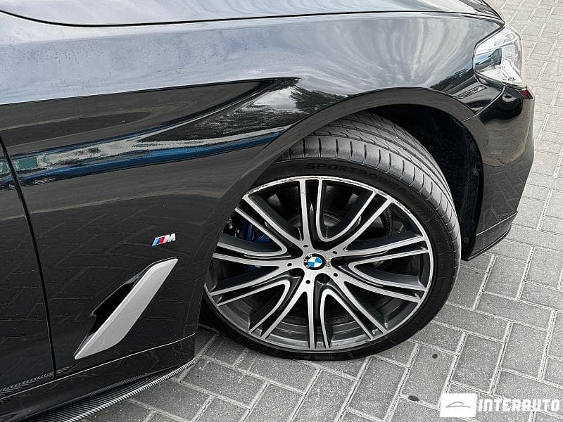 BMW 530e 2017 — Миниатюра 5