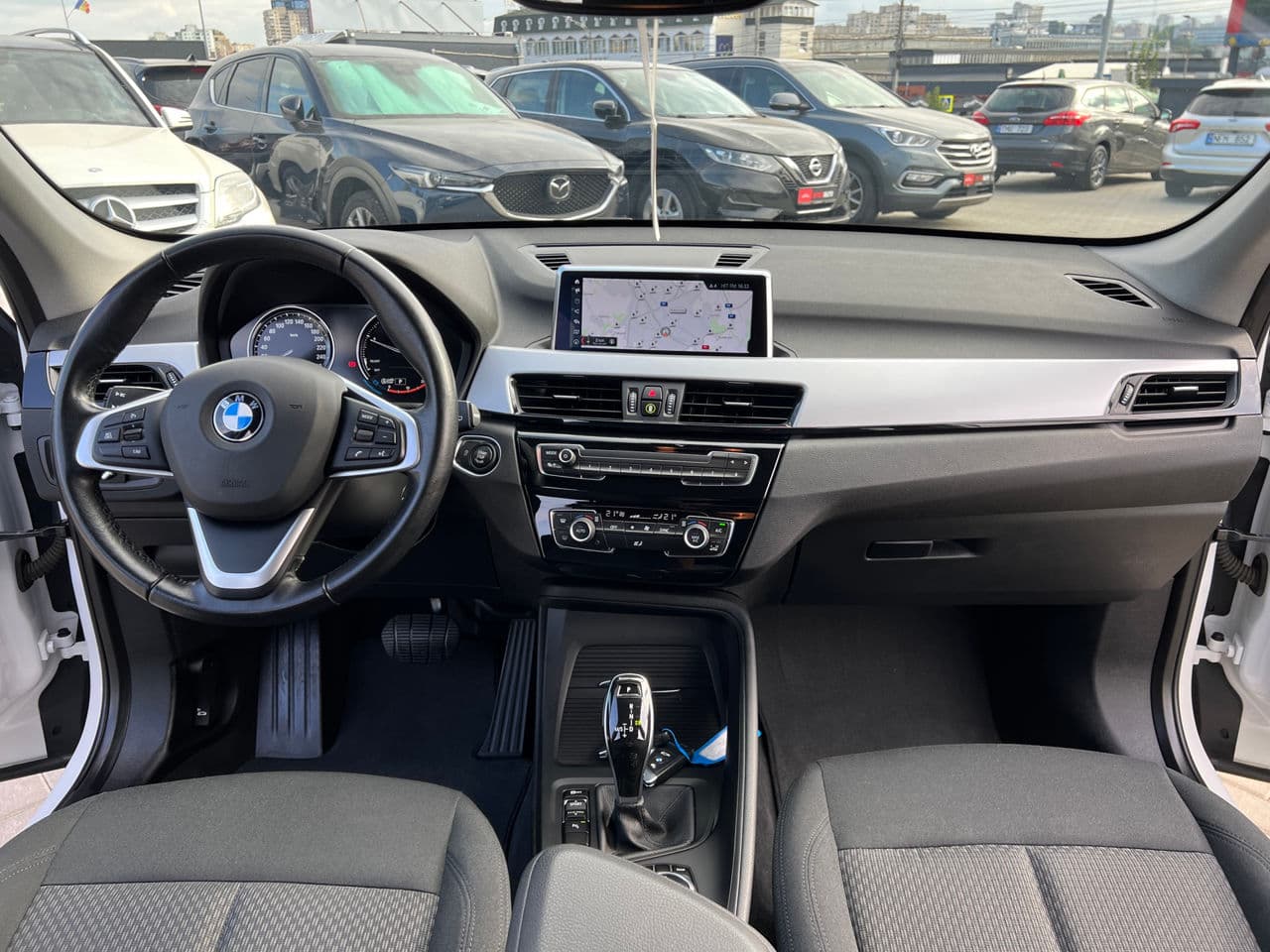 2022 BMW X1 1.6D — Miniatură 6