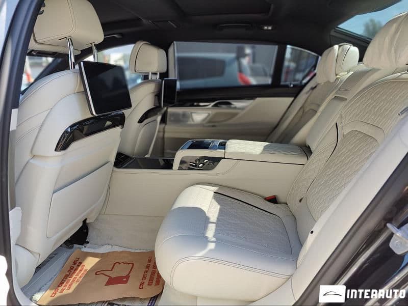 BMW 740 2021 — Миниатюра 9