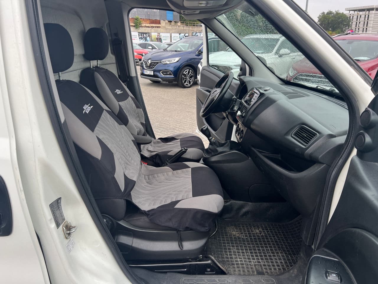 Opel Combo 2015 — Миниатюра 13