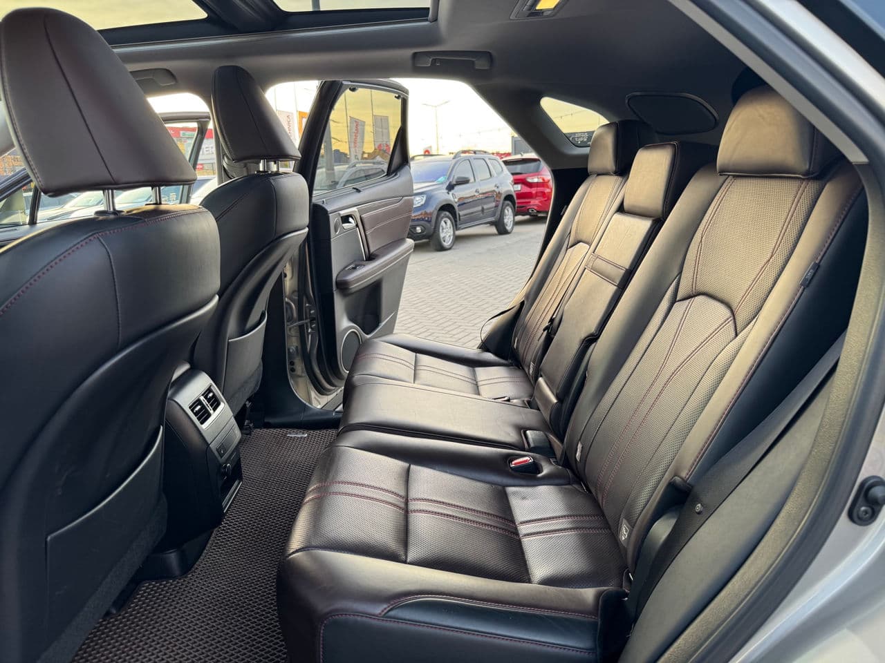 Lexus RX 450h 2018 — Миниатюра 16