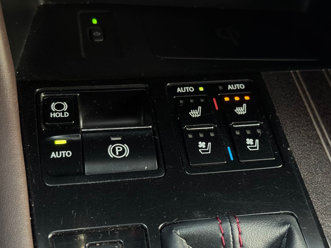 Lexus RX 450h 2018 — Миниатюра 13