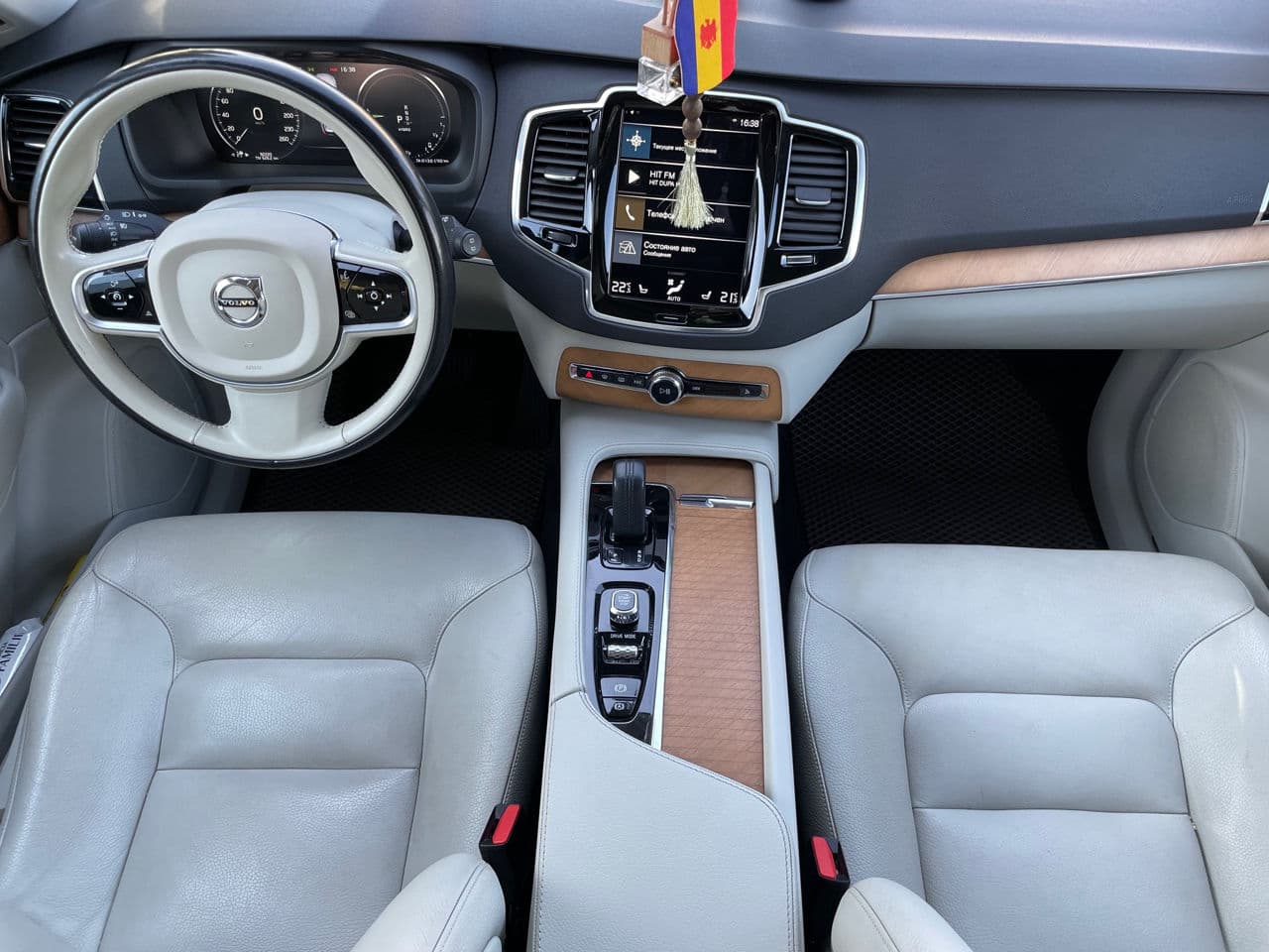 Volvo XC 90 2020 — Миниатюра 9