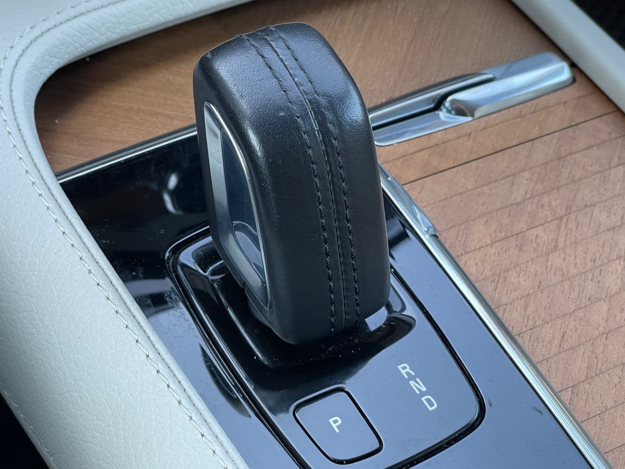 Volvo XC 90 2020 — Миниатюра 14