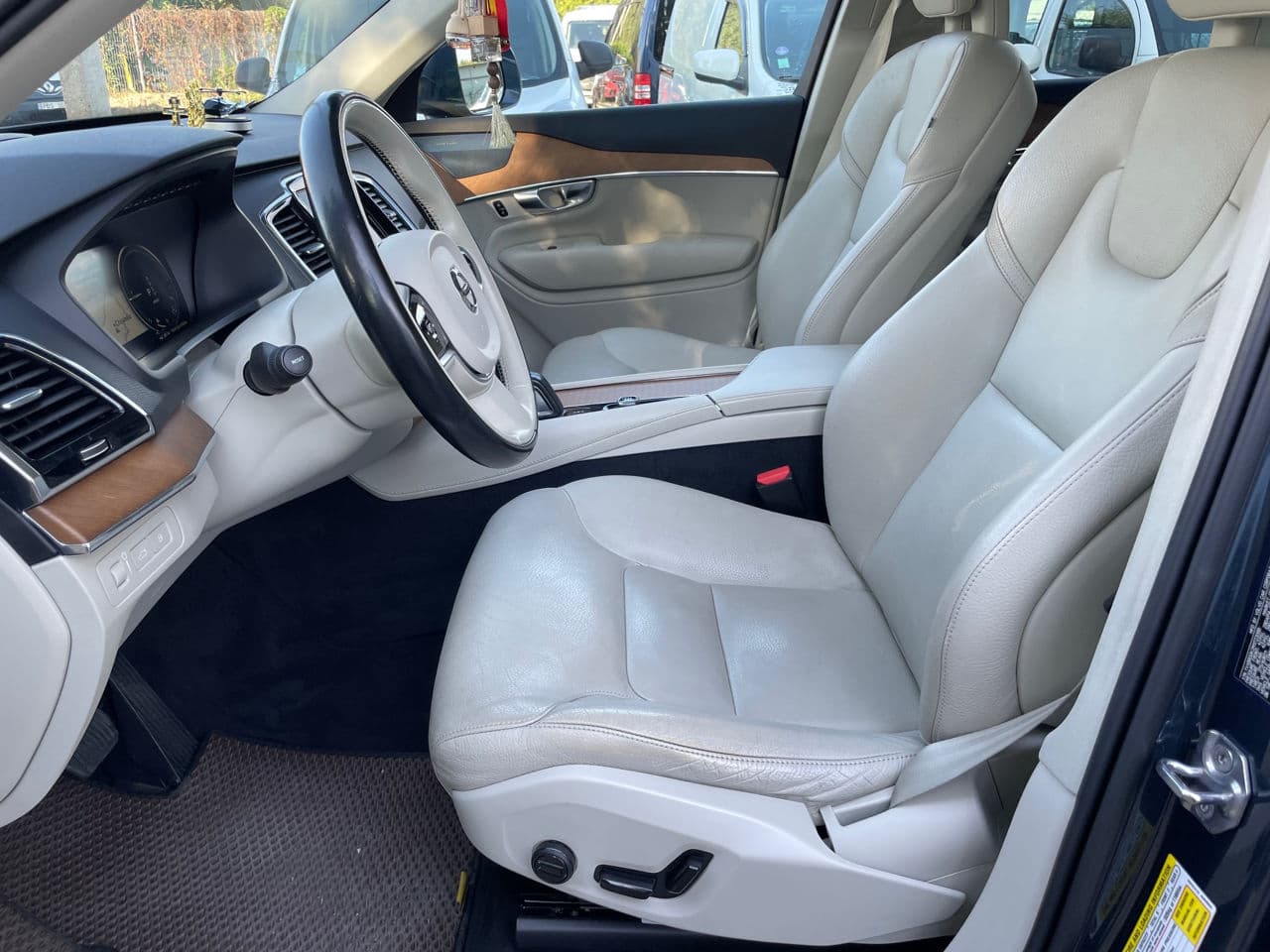 Volvo XC 90 2020 — Миниатюра 7
