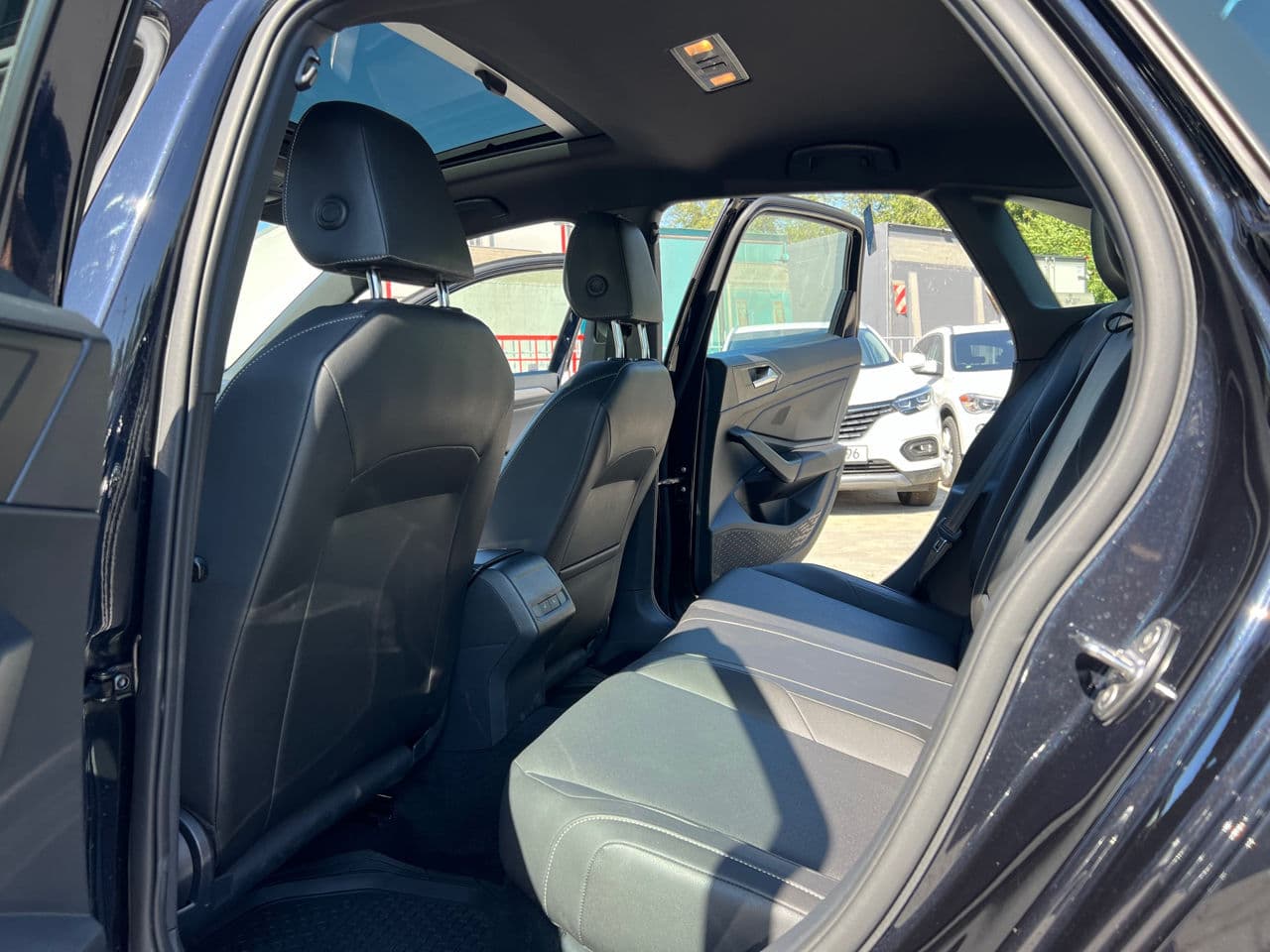 Volkswagen Jetta 2019 — Миниатюра 6