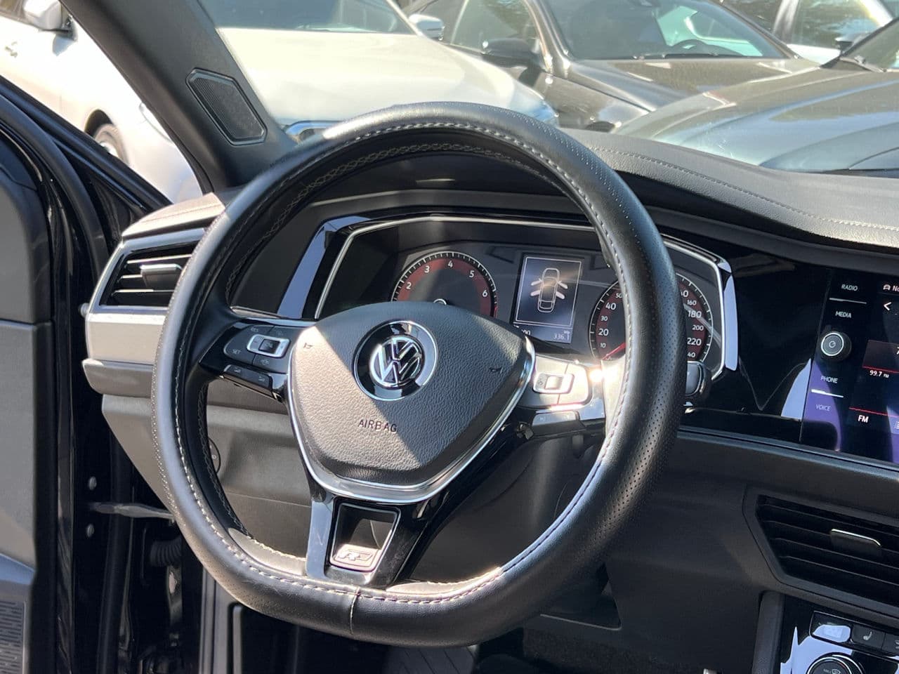 Volkswagen Jetta 2019 — Миниатюра 10