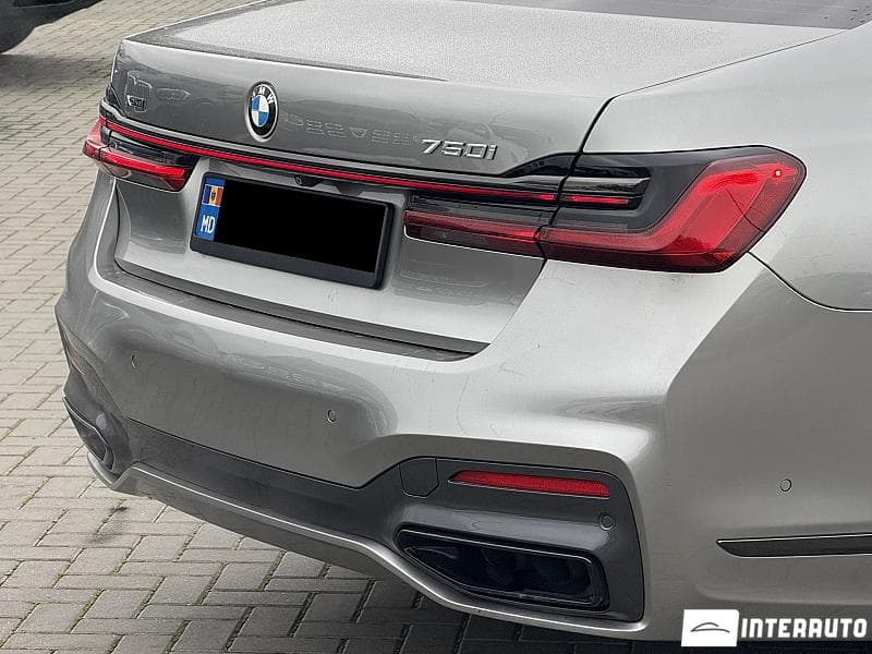 2021 BMW 750 — Miniatură 6