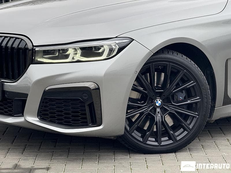 2021 BMW 750 — Miniatură 5