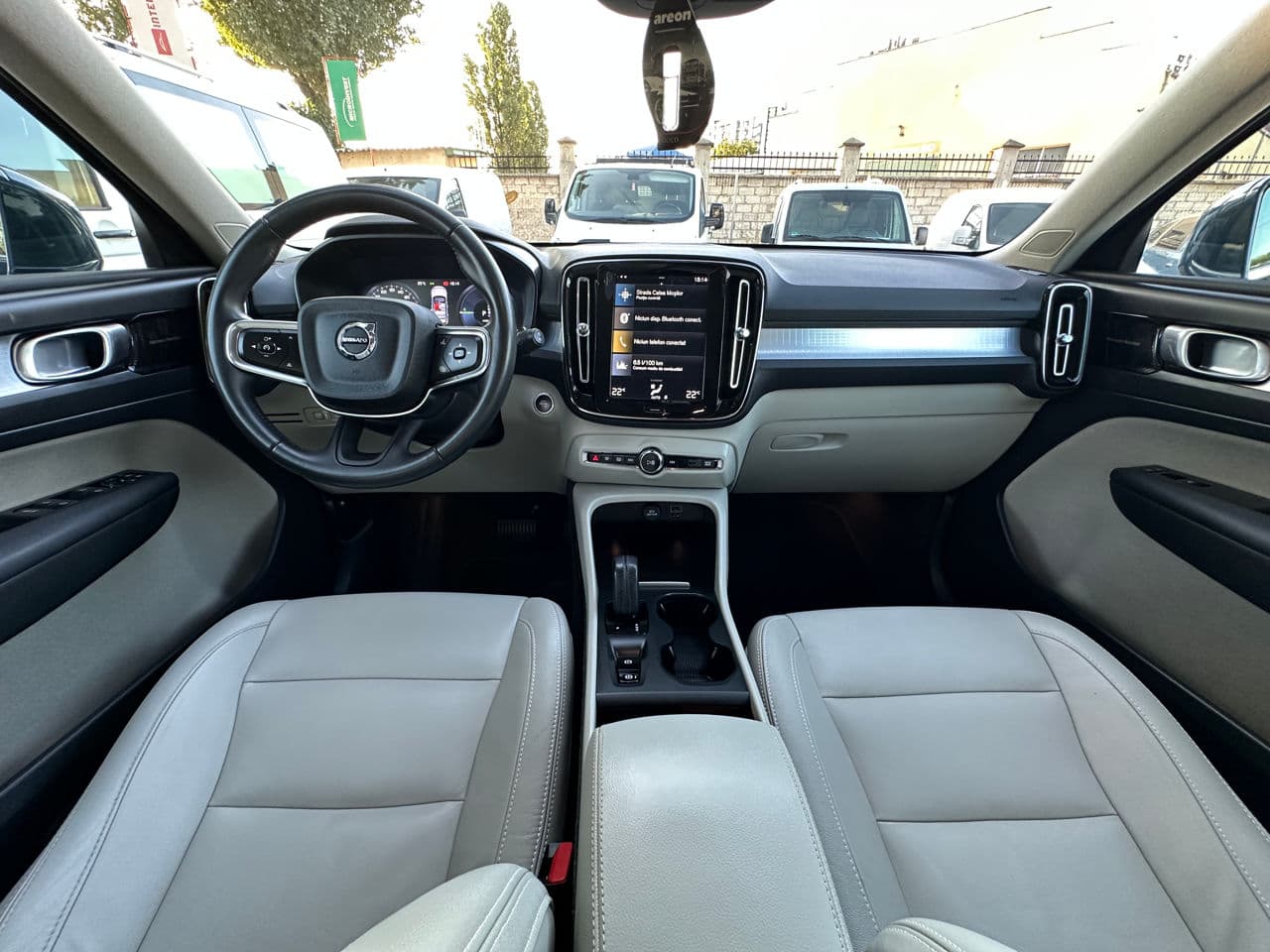 Volvo XC 40 2021 — Миниатюра 9