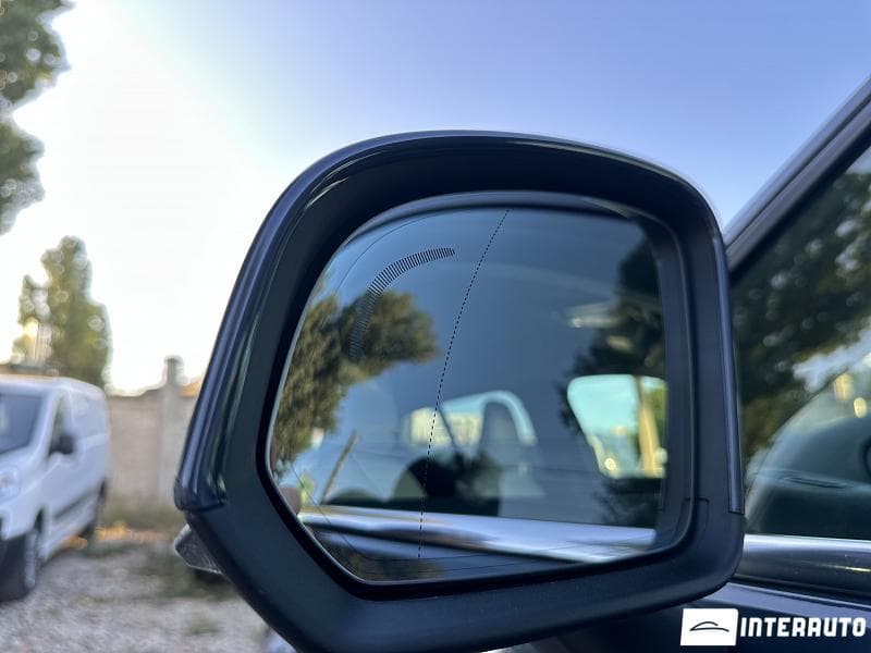 Volvo XC 40 2021 — Миниатюра 6