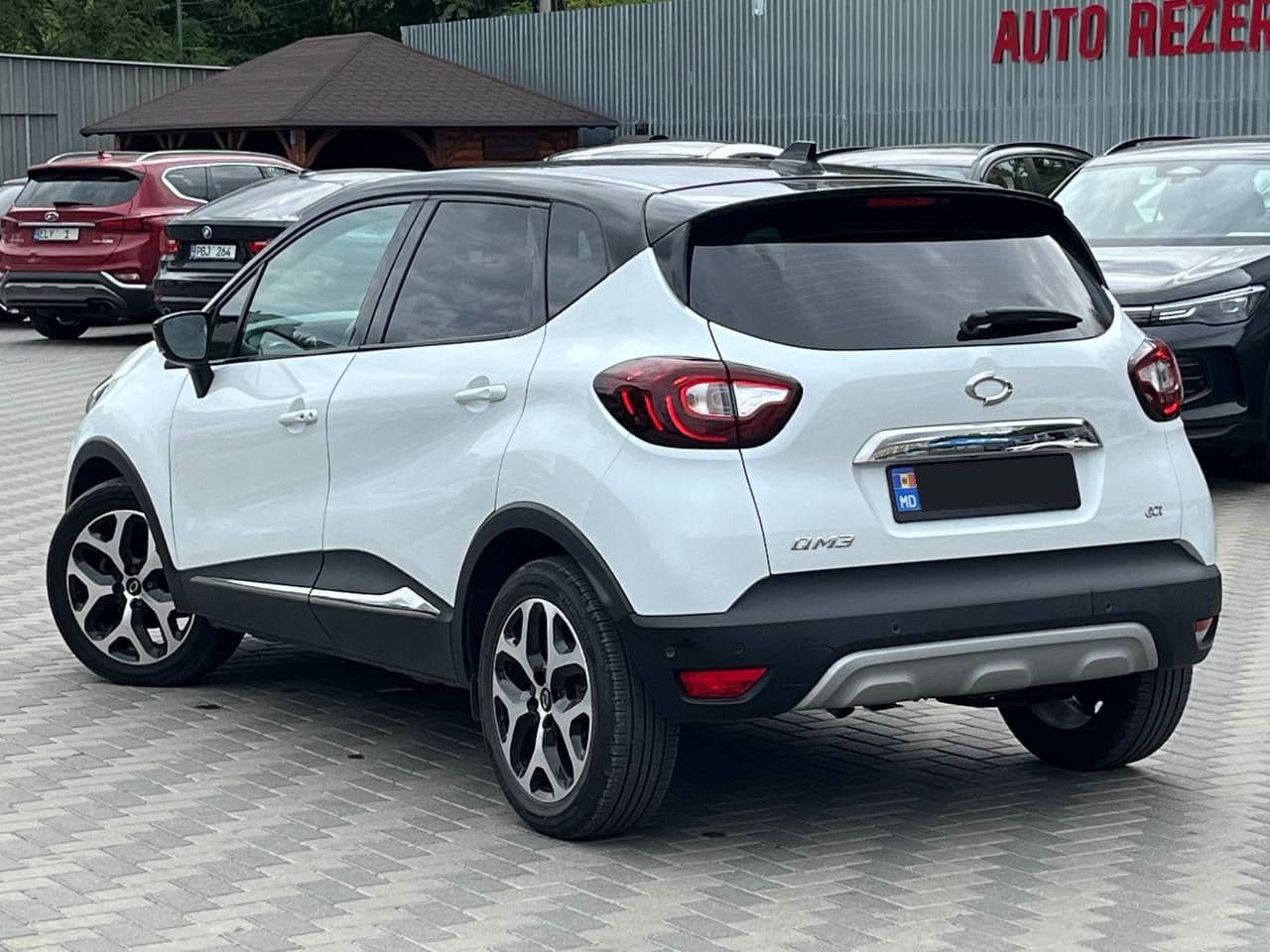 Renault Captur 2019 — Миниатюра 2
