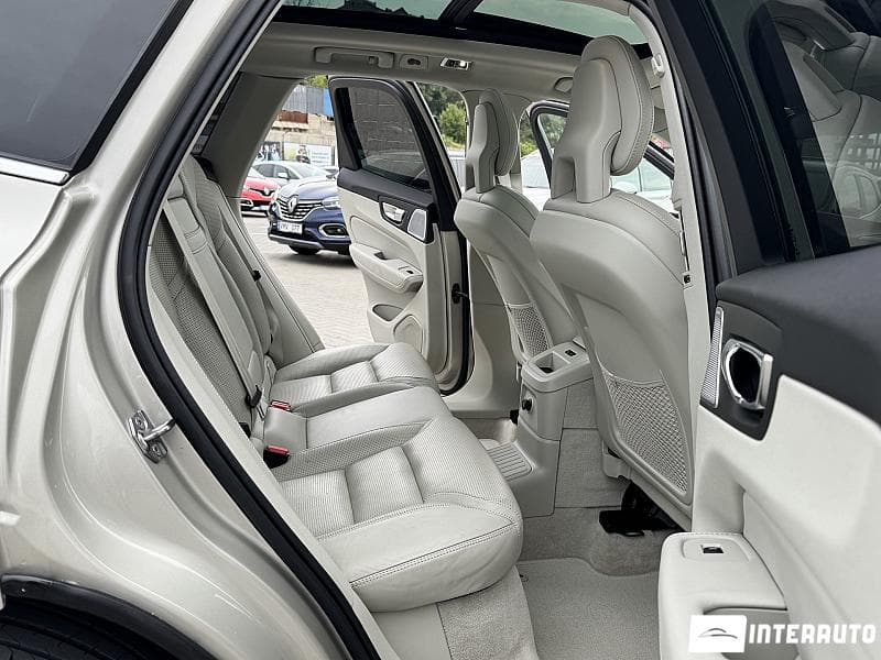 Volvo XC 60 2018 — Миниатюра 19