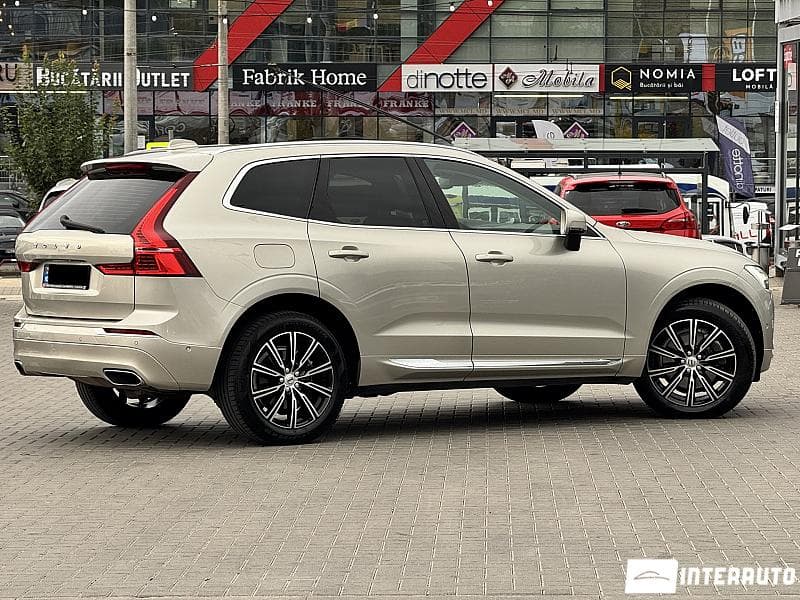 Volvo XC 60 2018 — Миниатюра 4