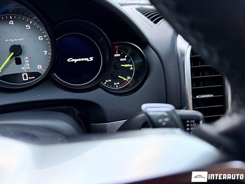 Porsche Cayenne S Hybrid 2016 — Миниатюра 20