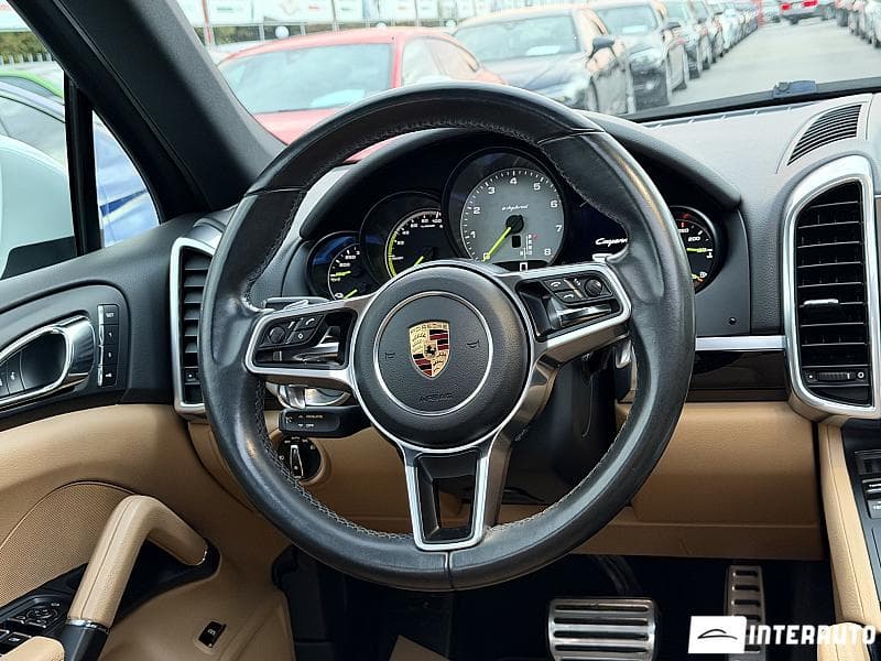 Porsche Cayenne S Hybrid 2016 — Миниатюра 8