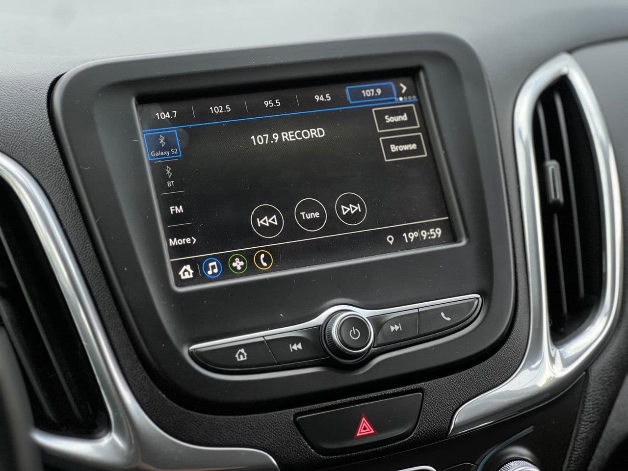 Chevrolet Equinox 2019 — Миниатюра 9