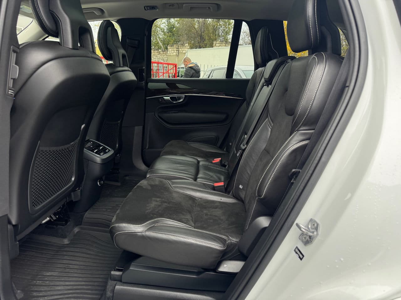 Volvo XC 90 2019 — Миниатюра 18