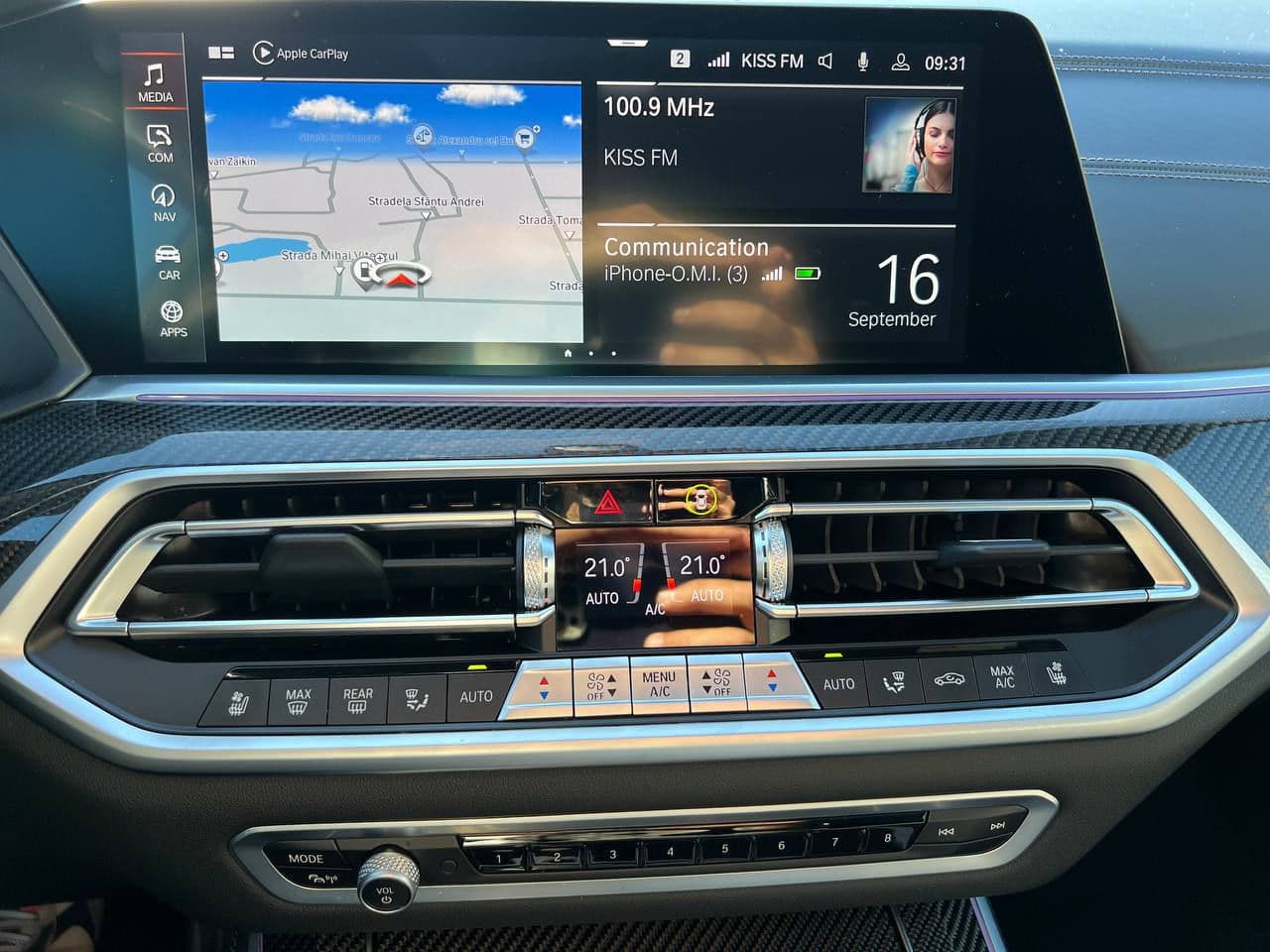 2022 BMW X5 5.0i — Miniatură 15
