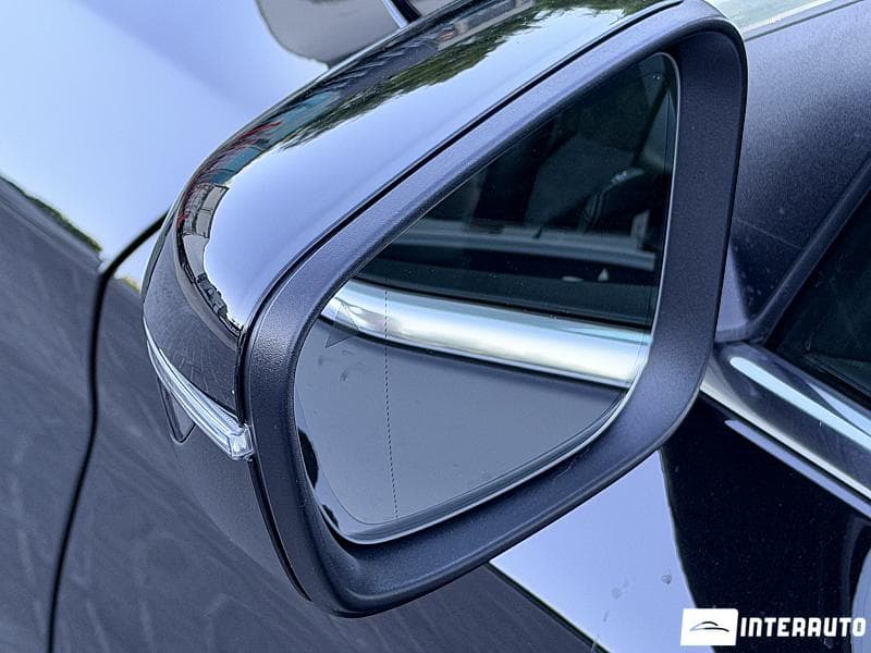 BMW 520 2018 — Миниатюра 16