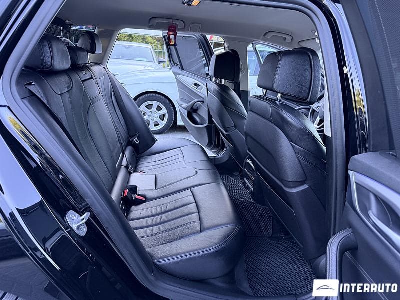 BMW 520 2018 — Миниатюра 8