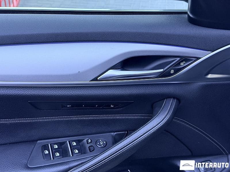 BMW 520 2018 — Миниатюра 14