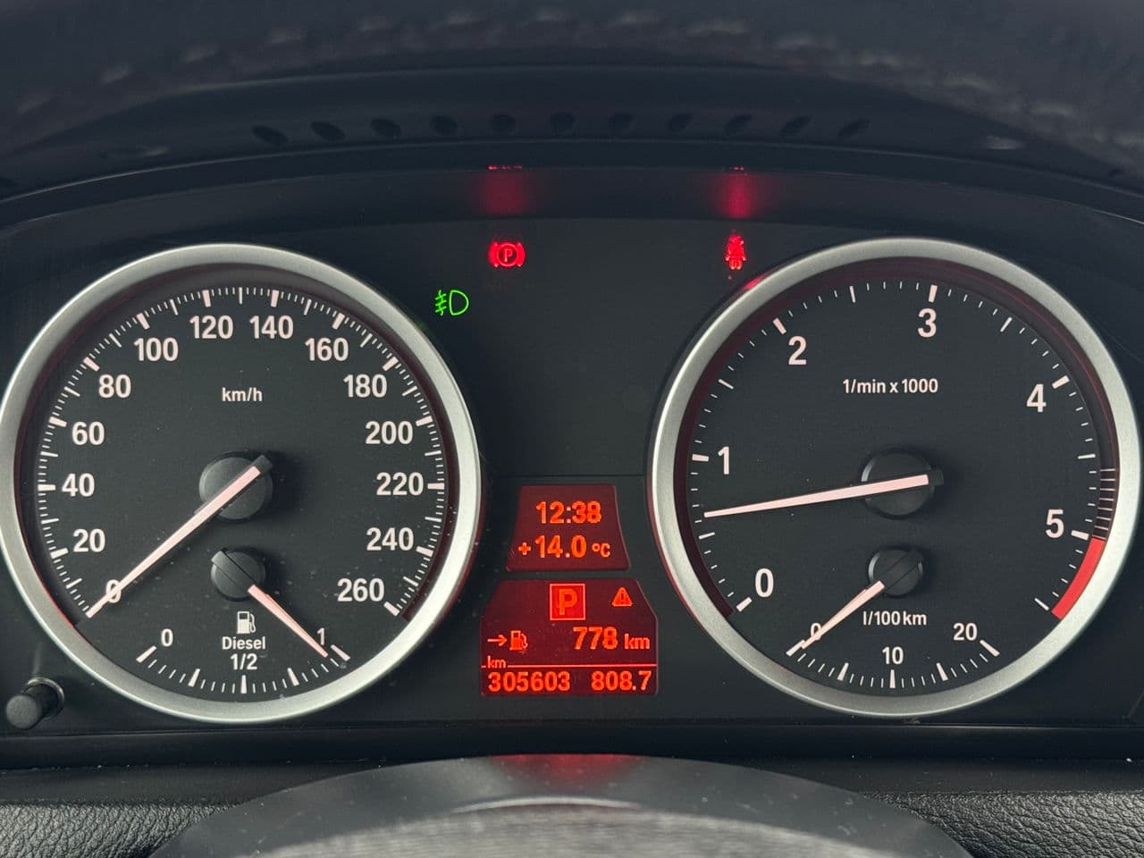 2011 BMW X6 3.0D — Miniatură 8