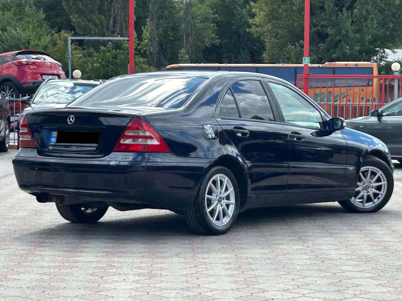 Mercedes C 180 2002 — Миниатюра 3