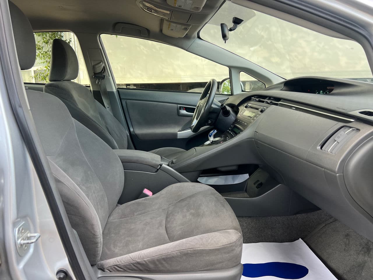 Toyota Prius 2011 — Миниатюра 5