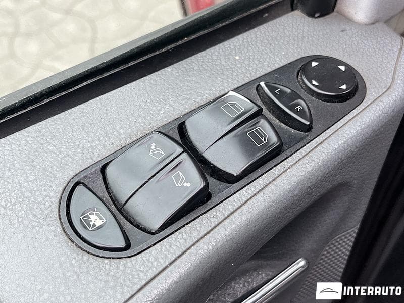 2004 Mercedes Viano — Miniatură 5