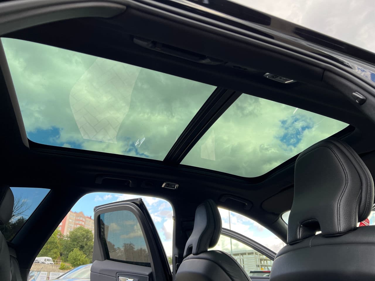 Volvo XC 60 2020 — Миниатюра 17