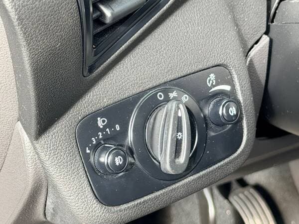 2017 Ford Kuga — Miniatură 13