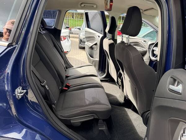 2017 Ford Kuga — Miniatură 16
