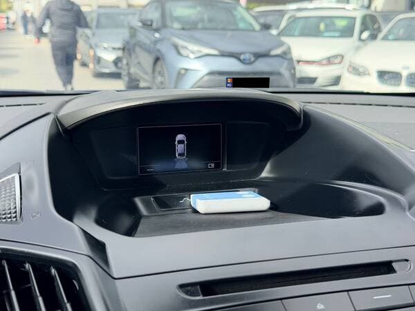 2017 Ford Kuga — Miniatură 9