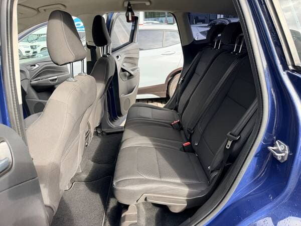 2017 Ford Kuga — Miniatură 15