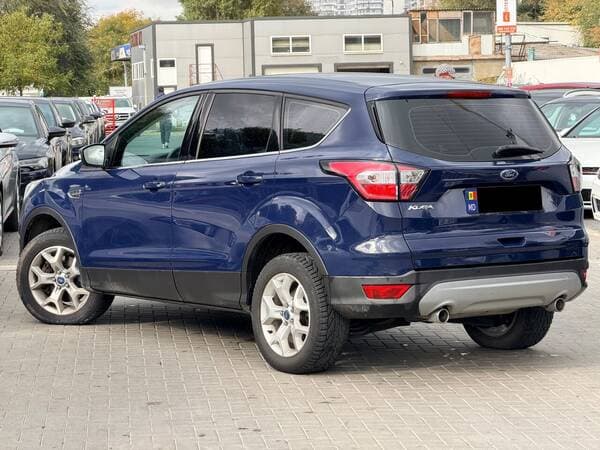 2017 Ford Kuga — Miniatură 4