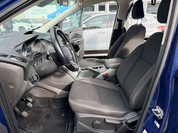 2017 Ford Kuga — Miniatură 5
