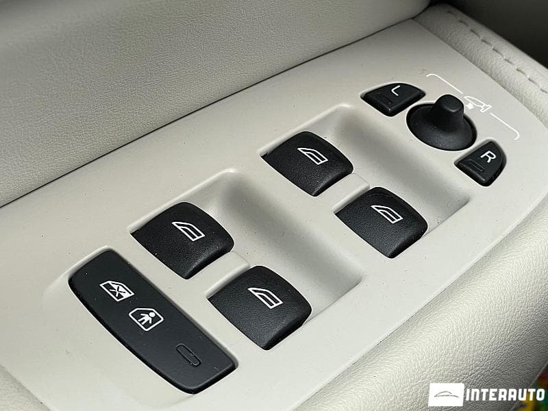 Volvo XC 60 2024 — Миниатюра 8