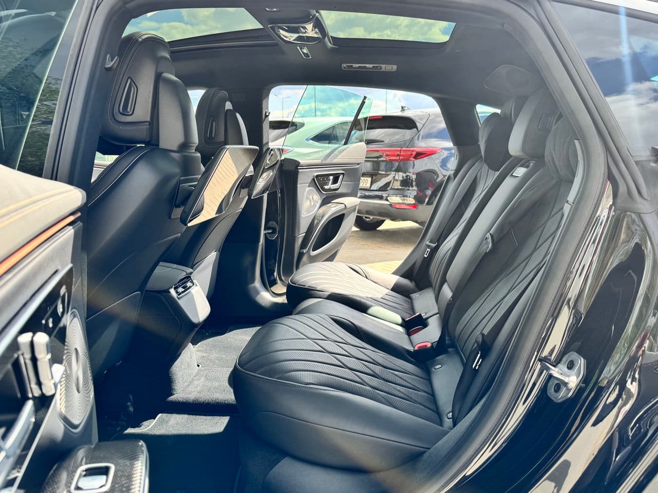 Mercedes EQS 53 AMG 4Matic+ 2023 — Миниатюра 15