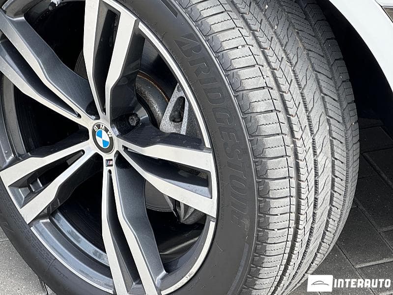 2020 BMW X7 4.0i — Miniatură 25