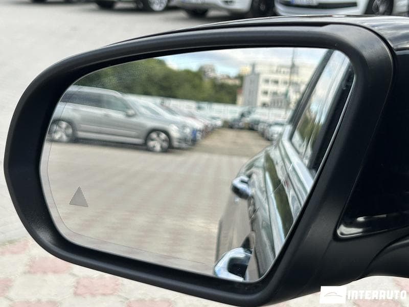 Mercedes EQB 350 2023 — Миниатюра 5