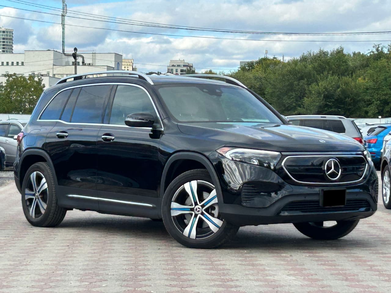 Mercedes EQB 350 2023 — Миниатюра 4