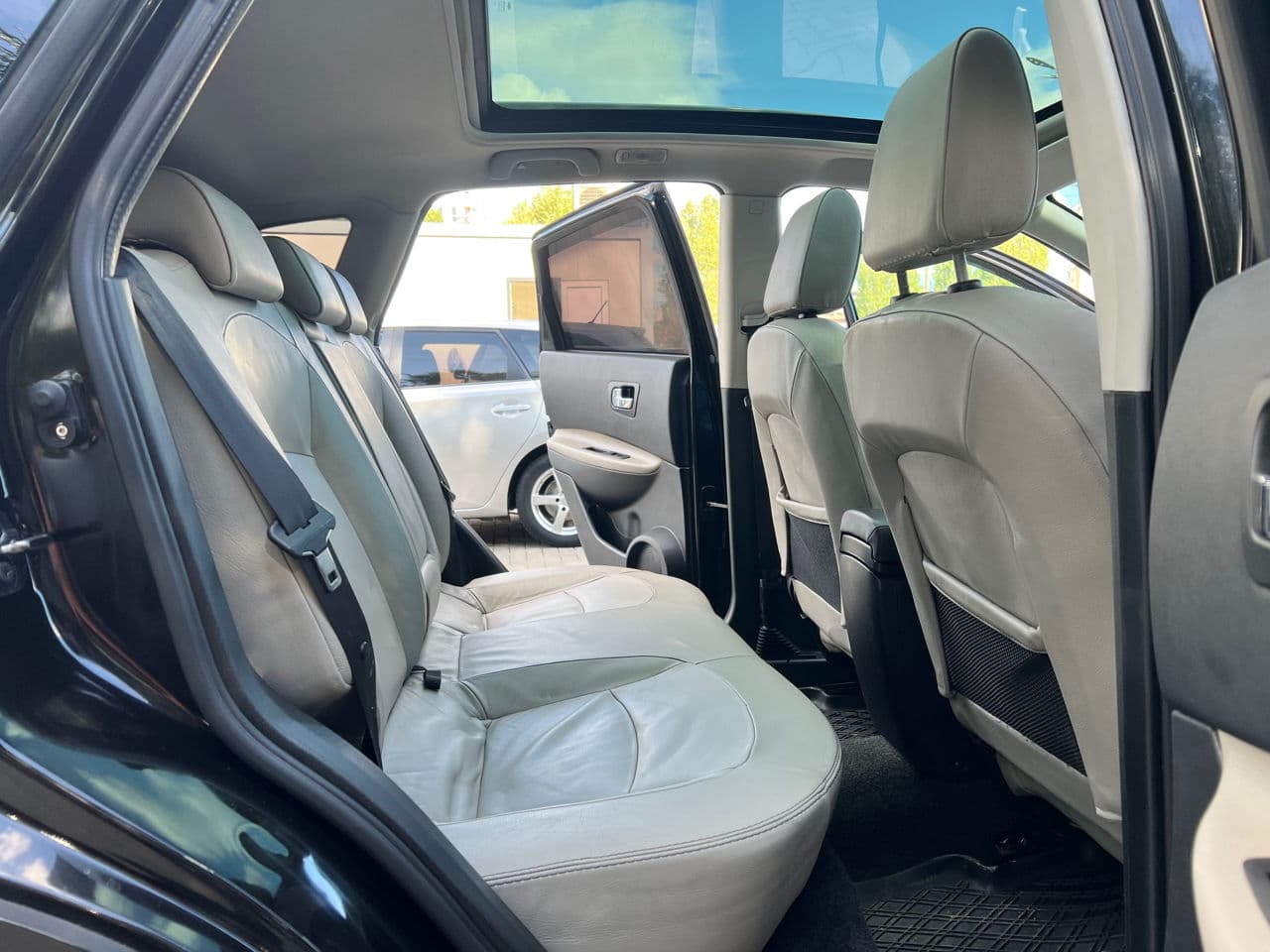 Nissan Qashqai 2010 — Миниатюра 17